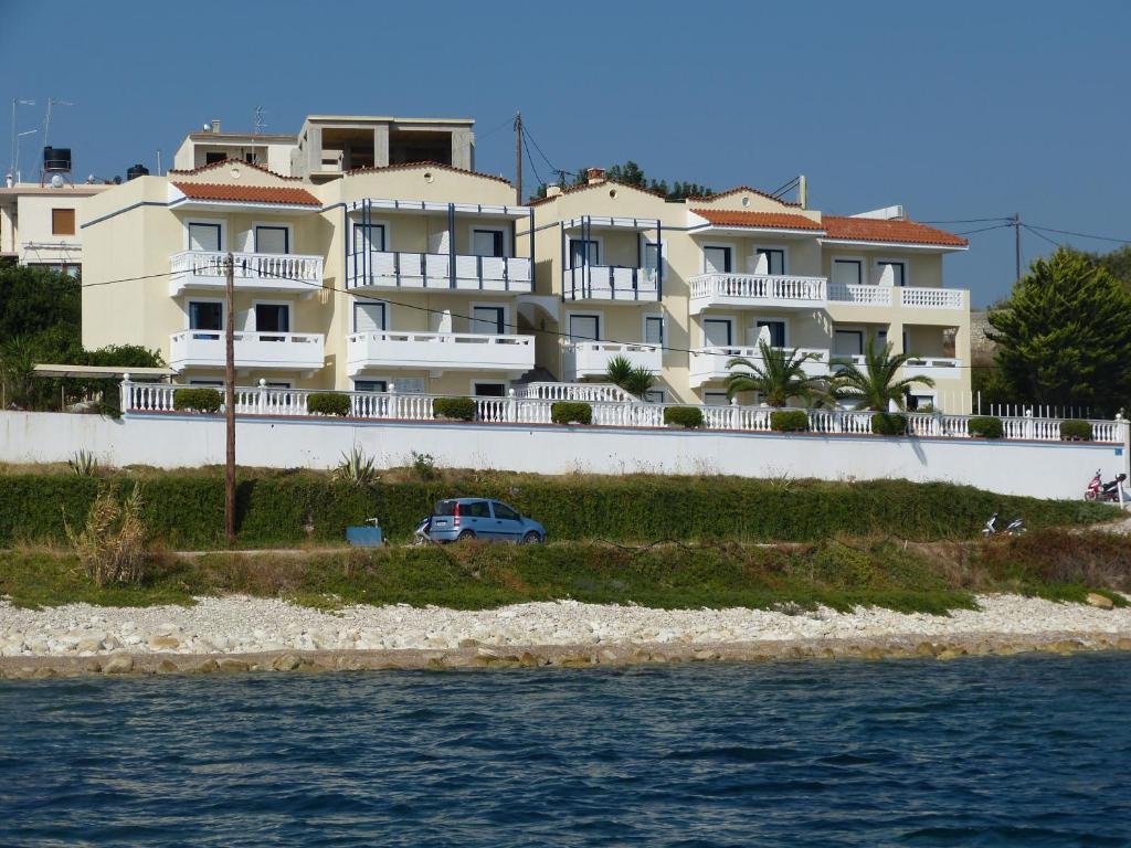 Ostria Seaside Studios And Apartments Katarraktis  Luaran gambar